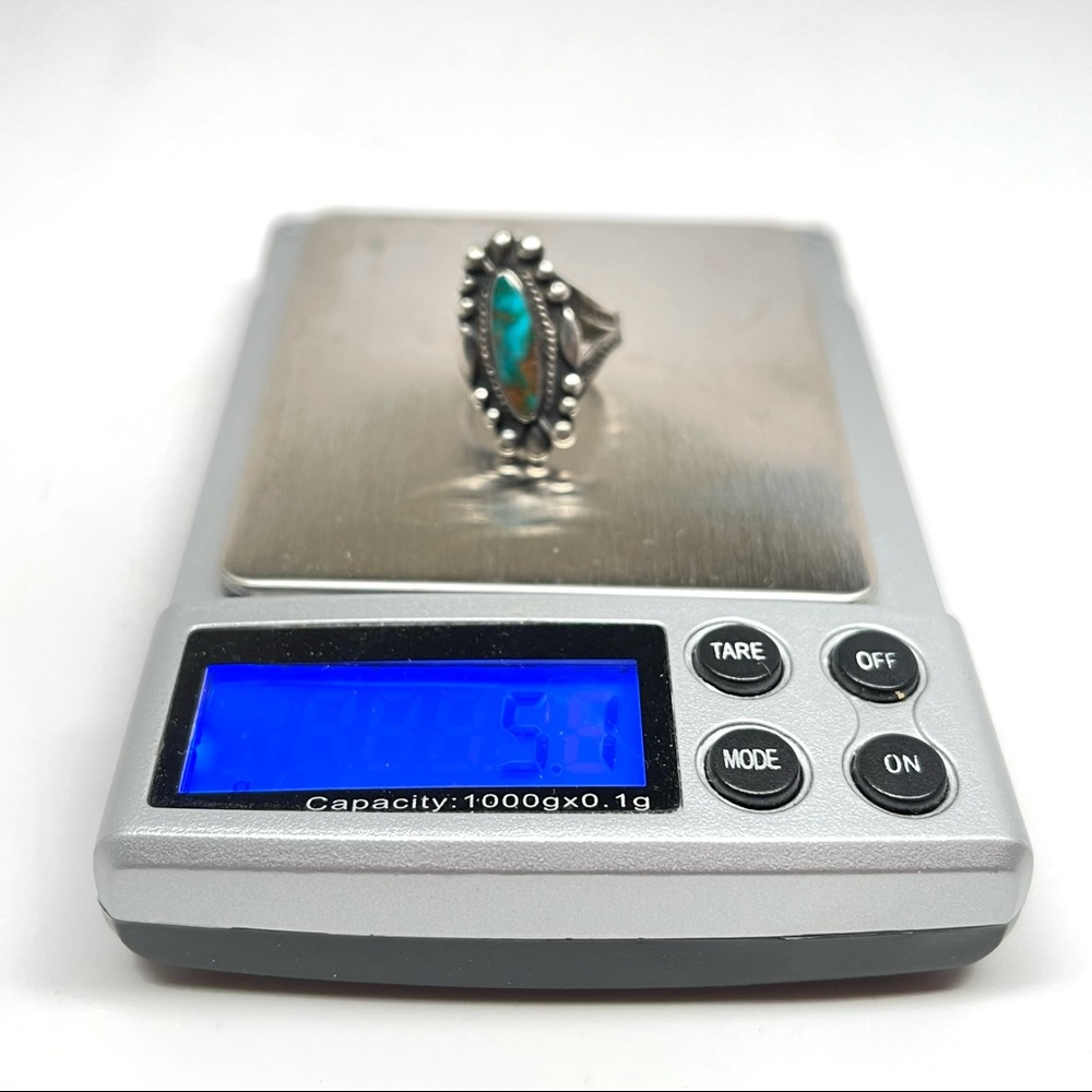 SOLD Vintage Sterling Southwestern Turquoise Ring - Picture 11 of 13